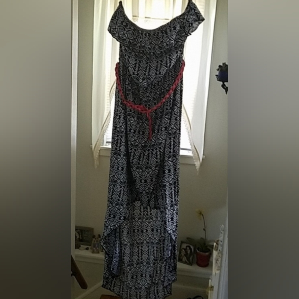 Trixxi Dress